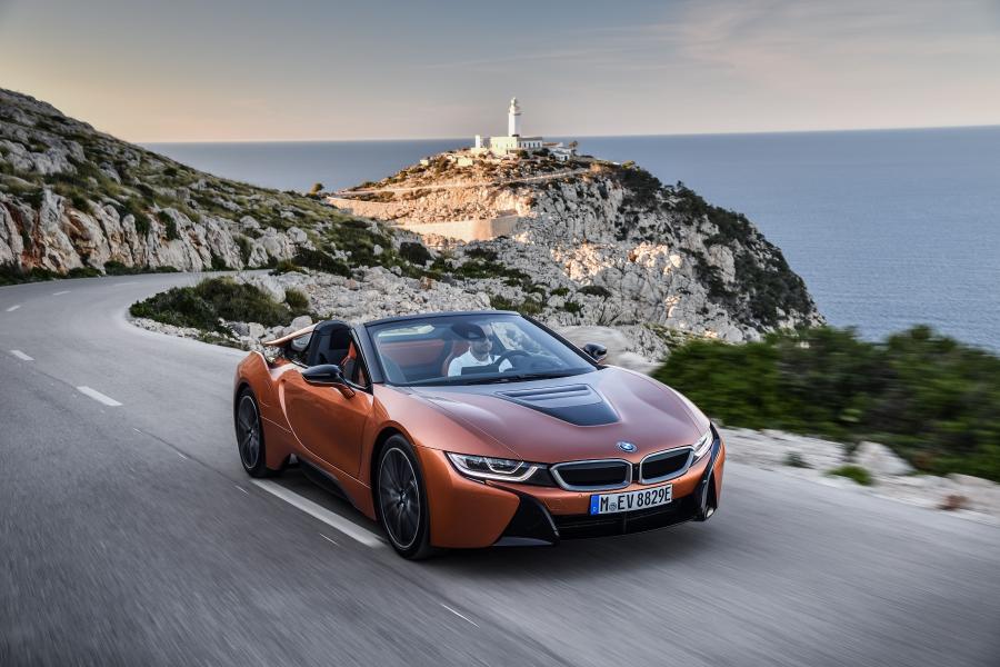  BMW i8 Roadster (I15) 2018 года  (WW) (фото 153 из 198)